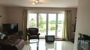 Living area - Brynhyfryd (Aberystwyth)