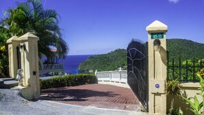 Unclassified image, 5 of 42, button - Villa Isis St Lucia (Marigot Bay)