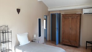 家庭複式房屋, 私人浴室 (Gîte en duplex Alpilles) | 獨特設計、獨特裝修、隔音、免費 Wi-Fi