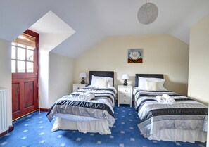 The Stable | 3 bedrooms, desk - The Stable (Aberystwyth)