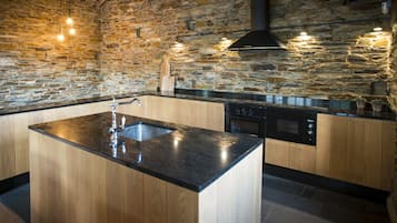 Luxury-Villa, 2 Schlafzimmer, Talblick | Wohnzimmer