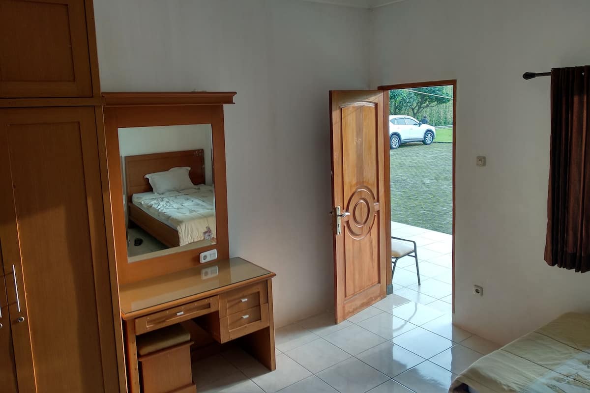 Standard Villa, 2 Yatak Odası, Dağ Manzaralı, Bahçeli | İlave yatak