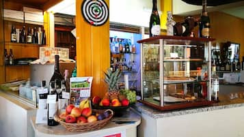 Bar (en la propiedad)