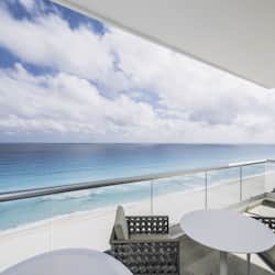Beach/ocean view