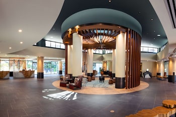 Hotel entrance and lobby at Hilton Grand Vacations Club Ocean Tower Waikoloa Village