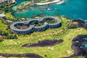 Exterior - Hilton Grand Vacations Club Ocean Tower Waikoloa Village (Waikoloa)