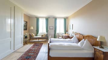1 bedroom, hypo-allergenic bedding, individually decorated