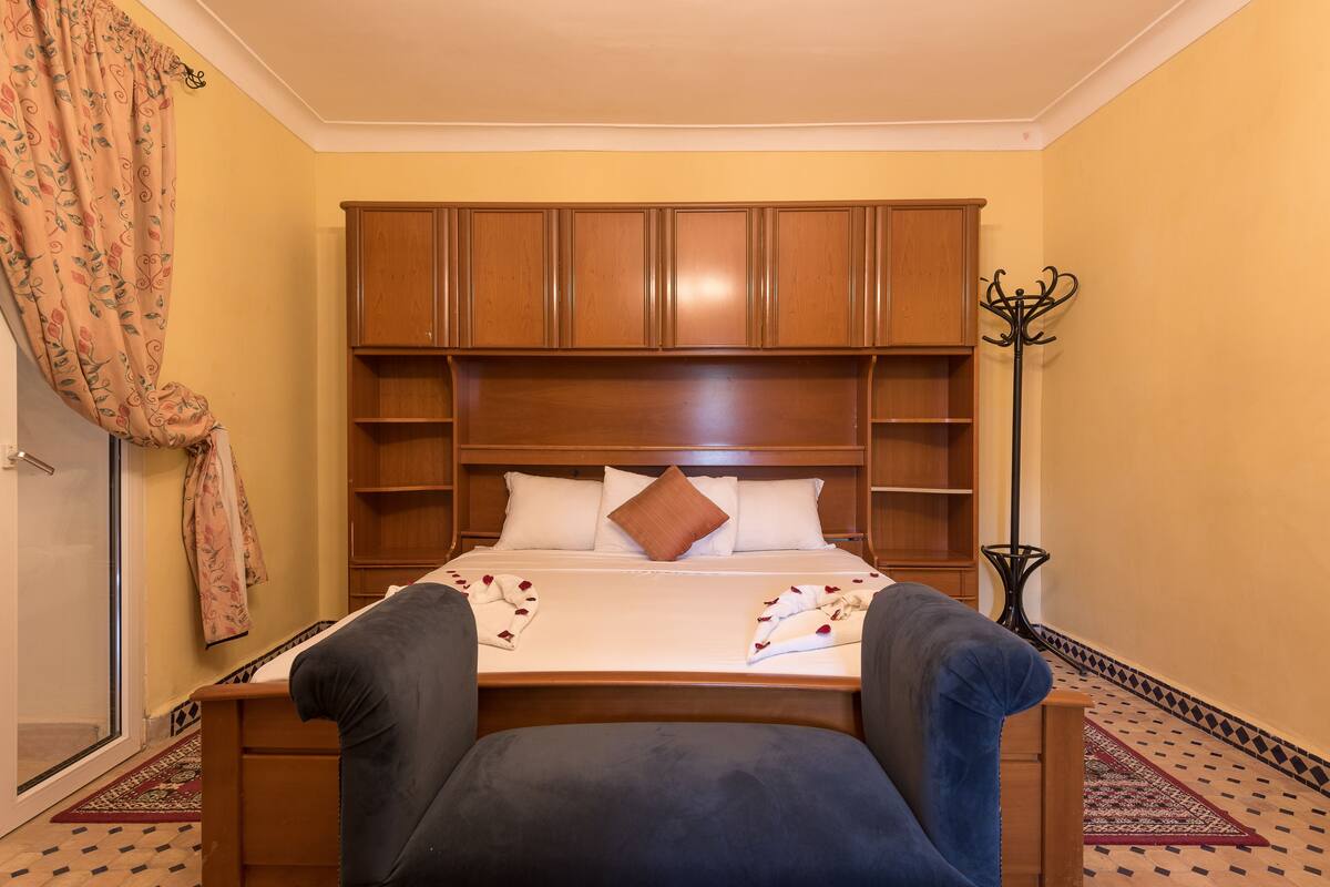 Deluxe Double Room | In-room safe, individually decorated, blackout drapes, soundproofing