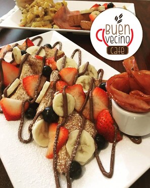 Food and drink - The Charming Studio near everything! (San Juan)