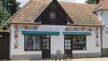 Esterni