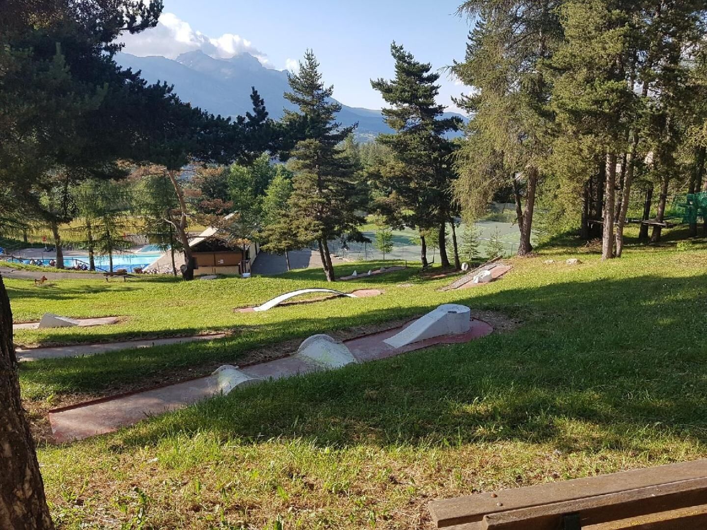 Khuôn viên nơi lưu trú