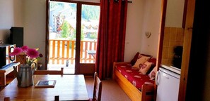 1 chambre, décoration personnalisée, ameublement personnalisé