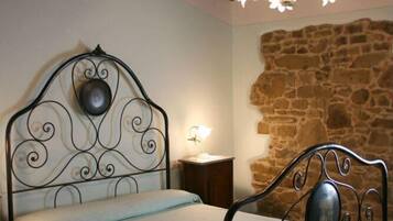 3 camere, ferro/asse da stiro, Wi-Fi