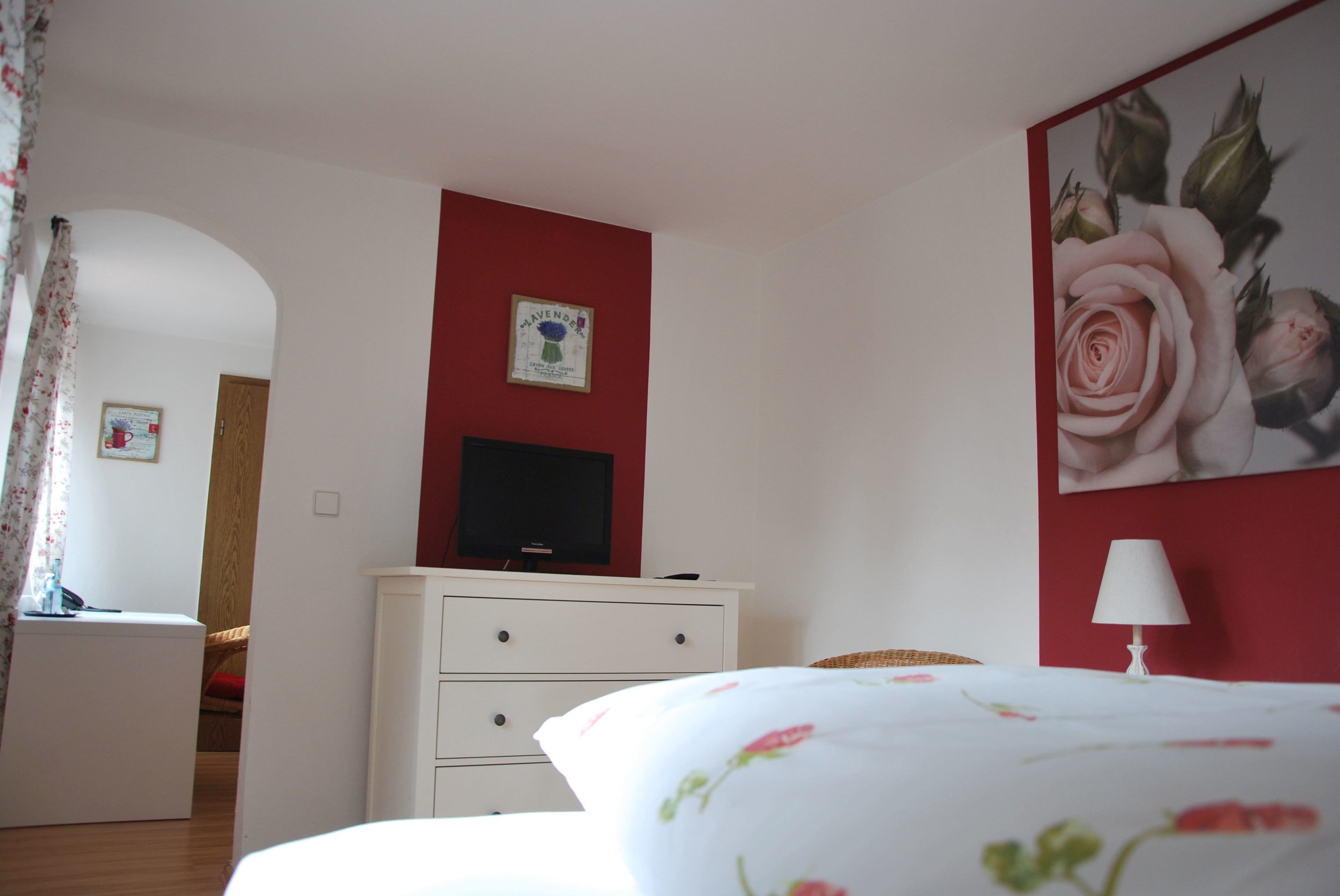 Free WiFi, bed sheets