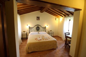 4 عدّة غرف نوم وواي فاي