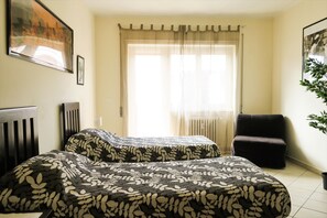 2 bedrooms, desk, soundproofing, iron/ironing board