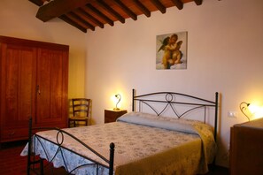 3 chambres, fer et planche à repasser, Wi-Fi