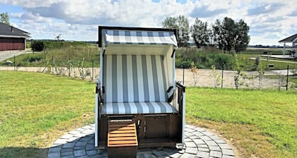 Holiday house "Am Salzhaff" with proximity to the beach and the Baltic Sea on the island of Poel