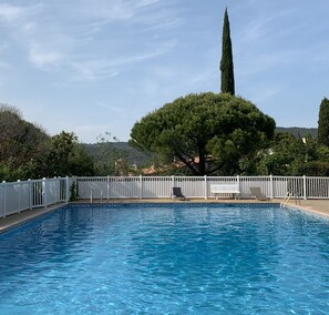 Outdoor pool - Air-conditioned villa in residence with swimming pool and tennis court (Cassis)