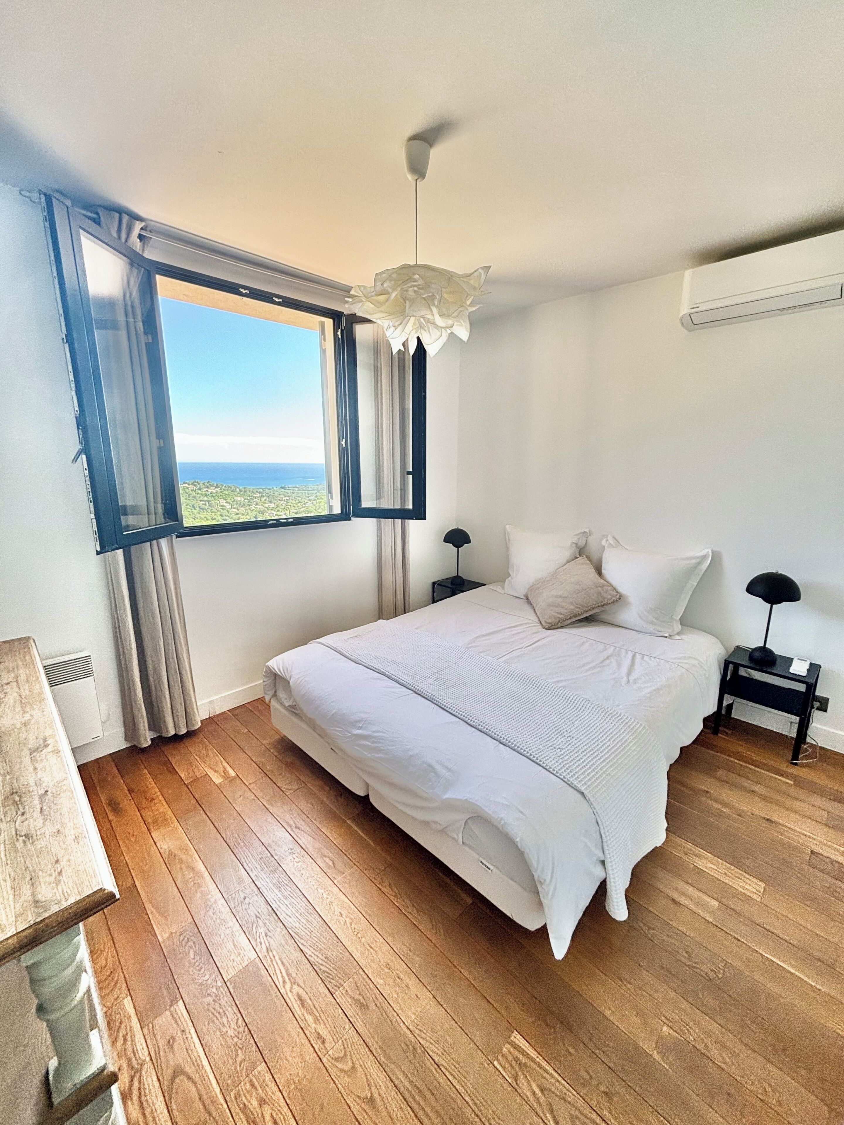 4 Schlafzimmer, Bügeleisen/Bügelbrett, kostenloses WLAN, Bettwäsche