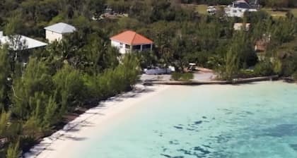 The Penthouse with sweeping views of Cocoa bay beach , green turtles & Rays