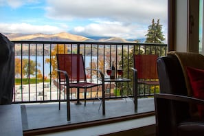 Condo, 2 Bedrooms, Hot Tub, Lake View (Chelan Resort Suites: #409 (Suite Vie) | Balcony