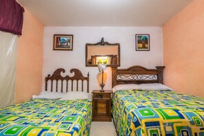 Classic Quadruple Room, 2 Double Beds, Non Smoking, Shared Bathroom
