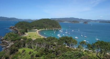 Beachfront Escape - Tapeka Beach Bach