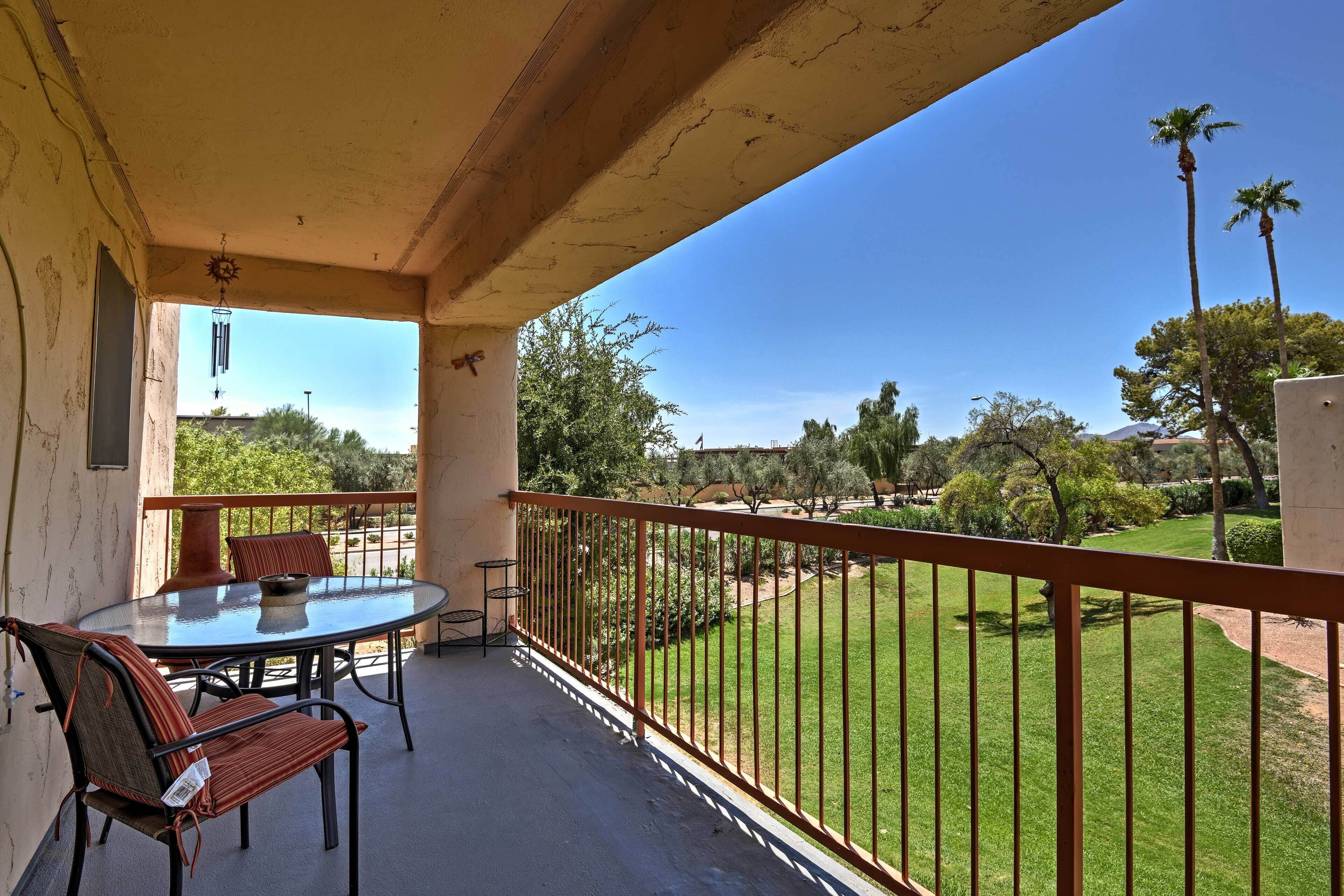 Scottsdale Condo w/ Pool & Spa, Near Talking Stick