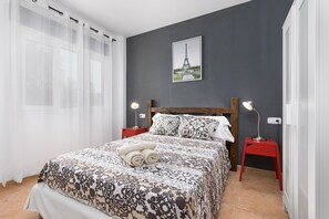 6 slaapkamers, een kluis op de kamer, een strijkplank/strijkijzer