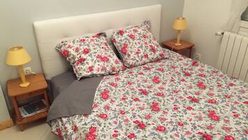 2 多间卧室、熨斗/熨衣板、旅行婴儿床、免费 WiFi