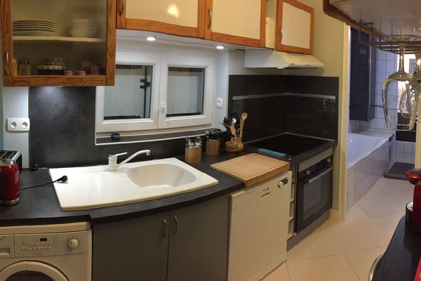 KĂŒhlschrank, Mikrowelle, Ofen, Herdplatte