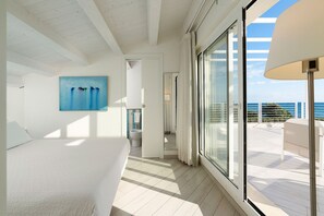 5 camere, una cassaforte in camera, ferro/asse da stiro, Wi-Fi gratuito