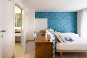 5 Schlafzimmer, Zimmersafe, Bügeleisen/Bügelbrett, kostenloses WLAN