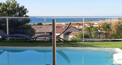 * MaisonTOUT CONFORT, PISCINE PRIVĂE, pleine VUE MER *