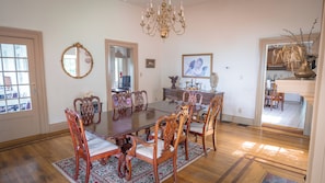 Dining - Eastover Manor is a James 19th Century Plantation Home (Spring Grove)
