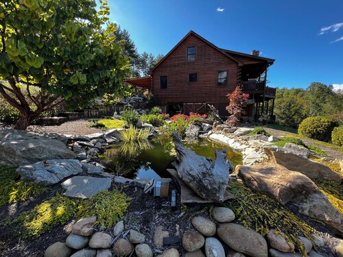 The Journey's End, Beautiful Mountain Views, 20 Min to Asheville