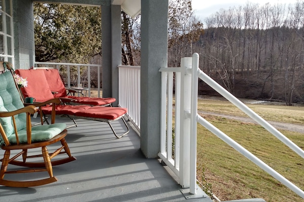 Relax and enjoy the view & sounds of Dan RIver