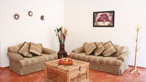 Living area - Casa Azuela & Valencia (Guanajuato)