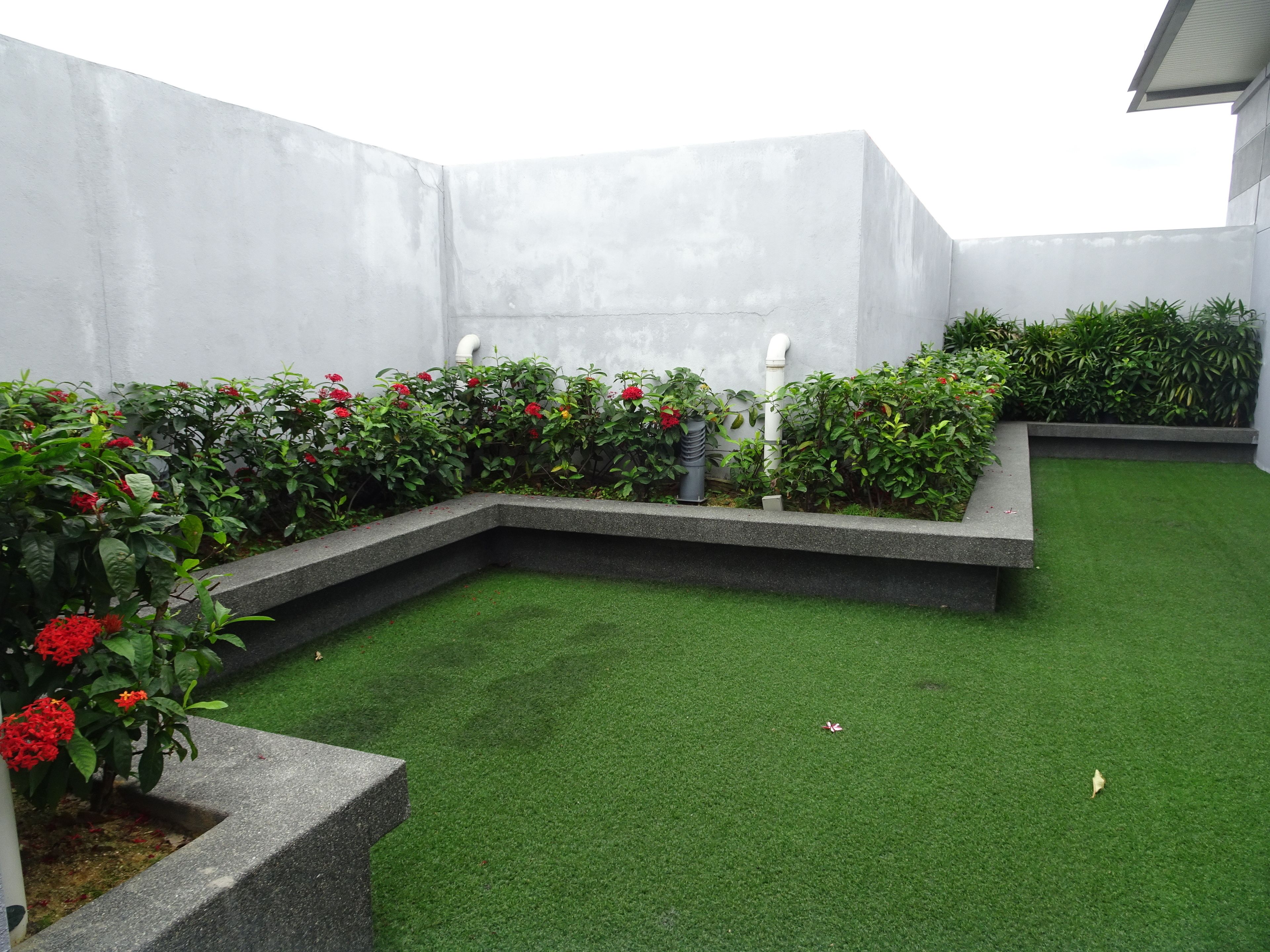 children’s play area – outdoor