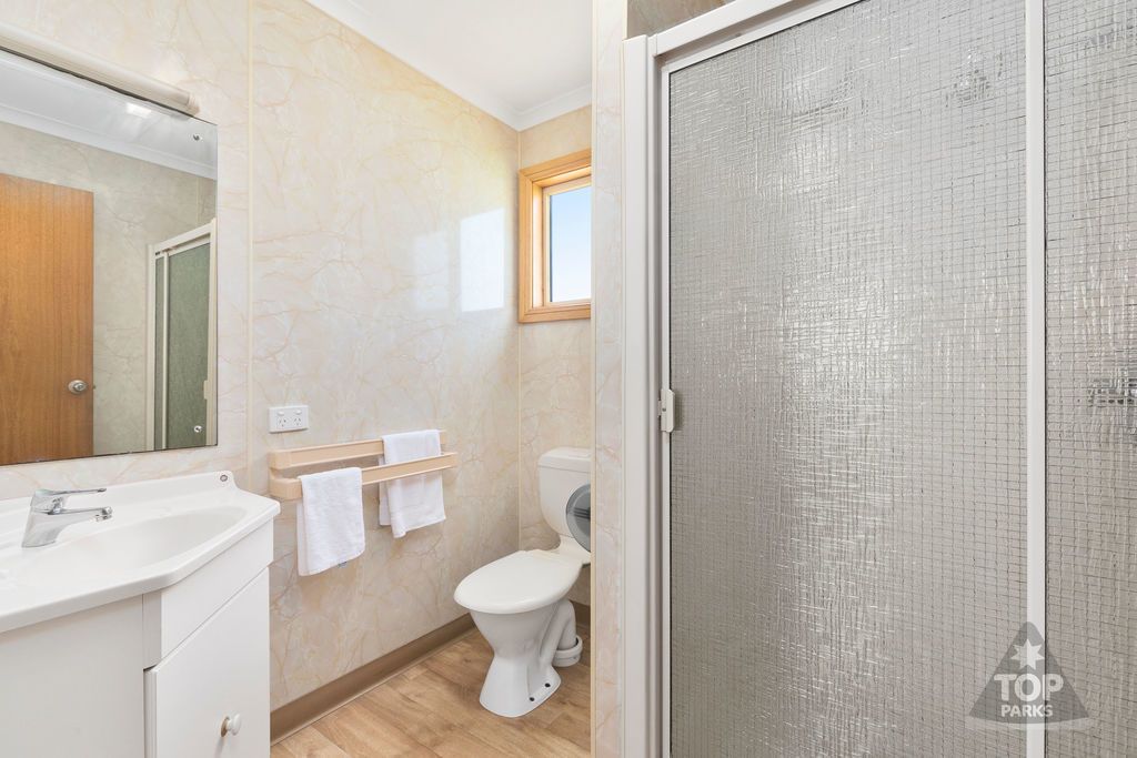 Oceanbreeze Villa | Bathroom
