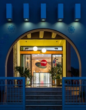 Entrée de l’hébergement