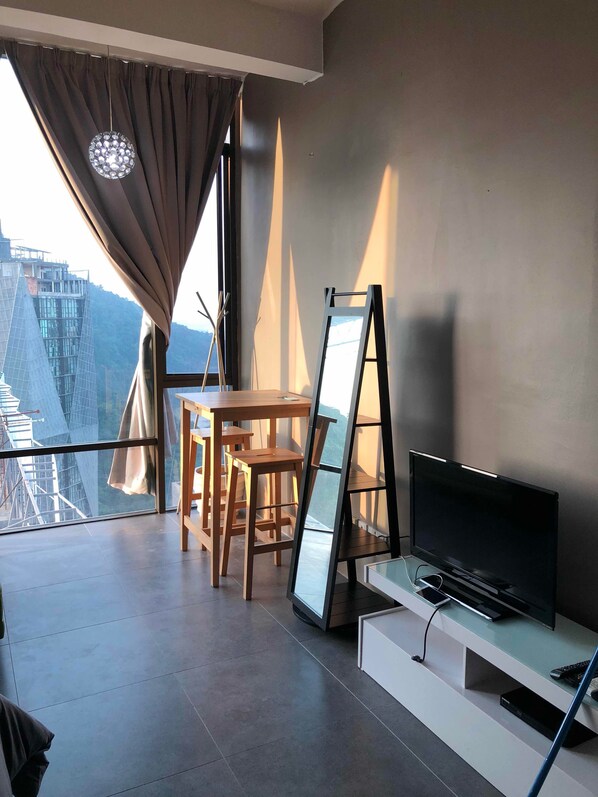 Standard Apartment, 1 Queen Bed with Sofa bed, Non Smoking | Living area - Empire Damansara Residence Suites (Petaling Jaya)