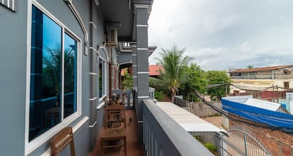 Aunty's House & Uncle's House - Hostel