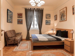 2 chambres, lit de bébé portatif, accès au Wi-Fi (inclus)