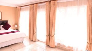 Deluxe Room - Chancellors Court Guesthouse (Pretoria)