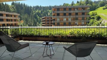 Room, 1 King Bed, Mountain View | View from room