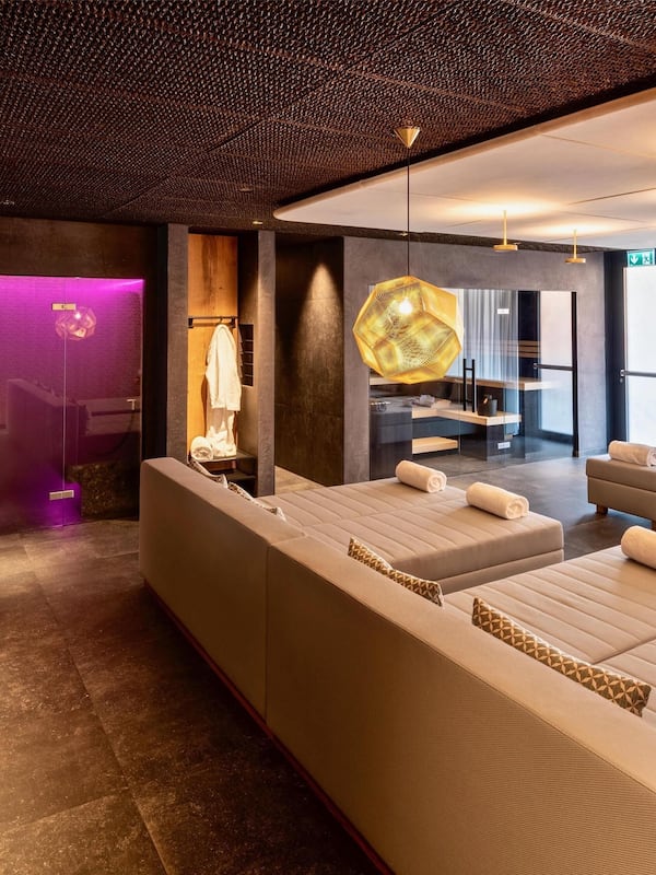 Body treatments, body scrubs, massages