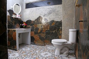 Bathroom - Heunviang House (Chiang Mai)