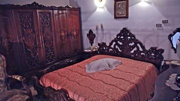 Double Room (Patrizia) | Minibar, soundproofing, free WiFi, bed sheets